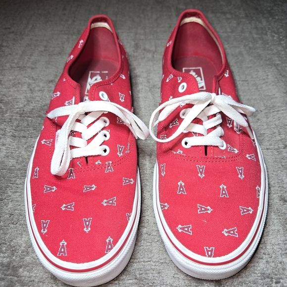 Vans MLB LA Angels Red Halo Low Top Sneakers, Limited Edition, Size 11.5 - Picture 1 of 6